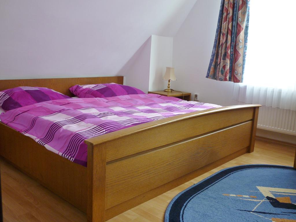 Penzion U Stoly Jachymov Room photo